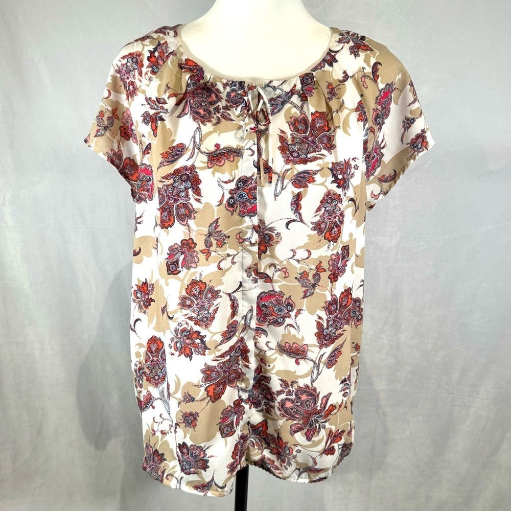 Liz Claiborne white mocha and pink button down top size medium